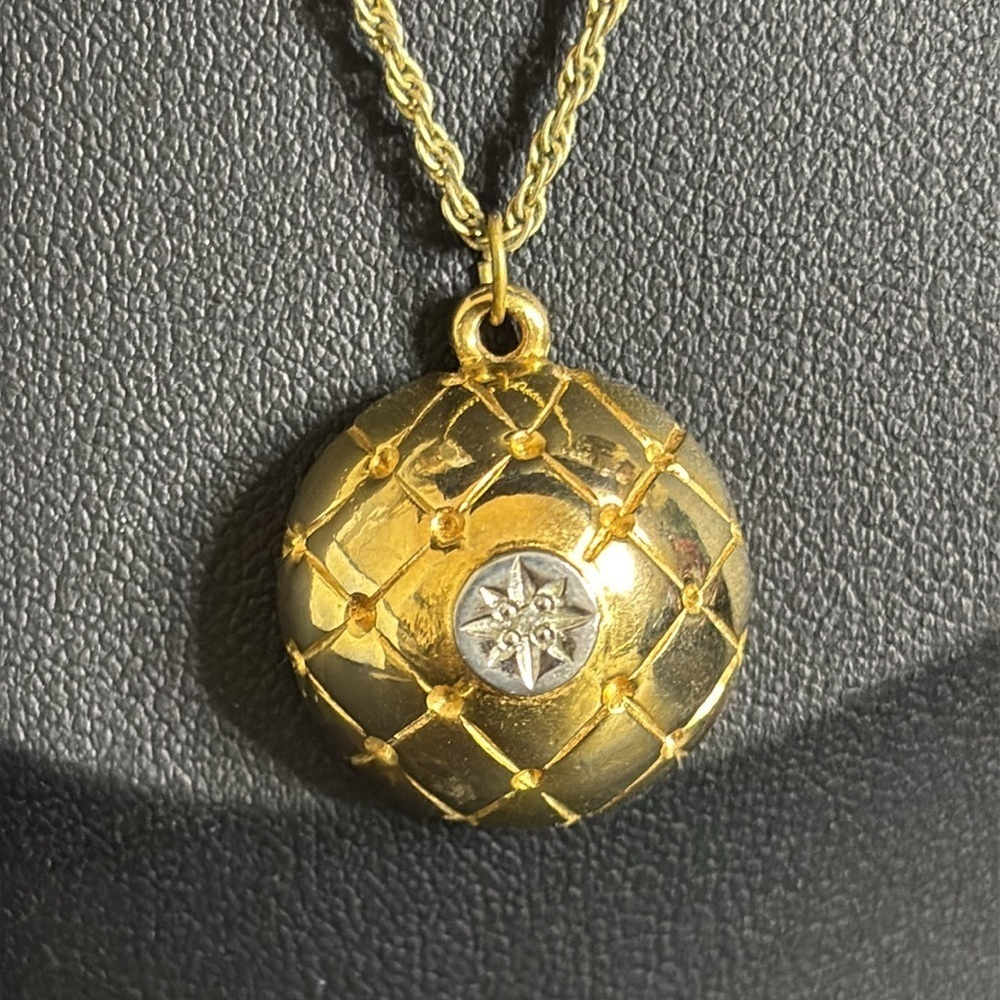 Signed Vintage Gold Rope Chain Northern Star Two Tone Pendant Necklace​